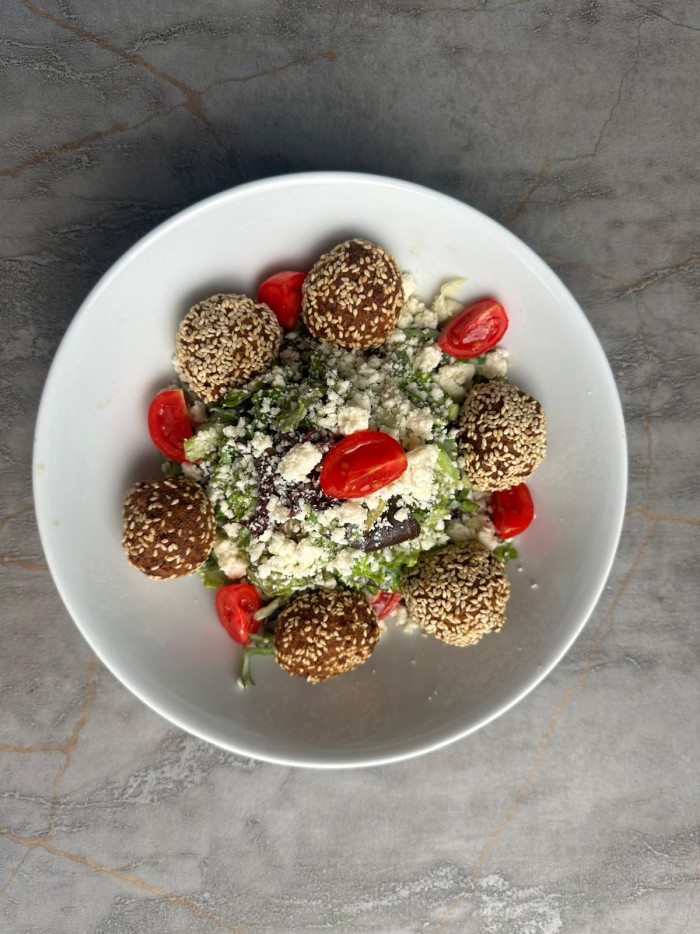 FALAFEL SALATA