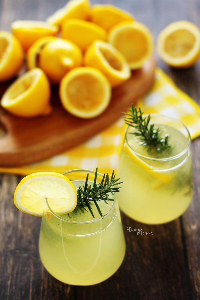 LEMONADE (homemade)