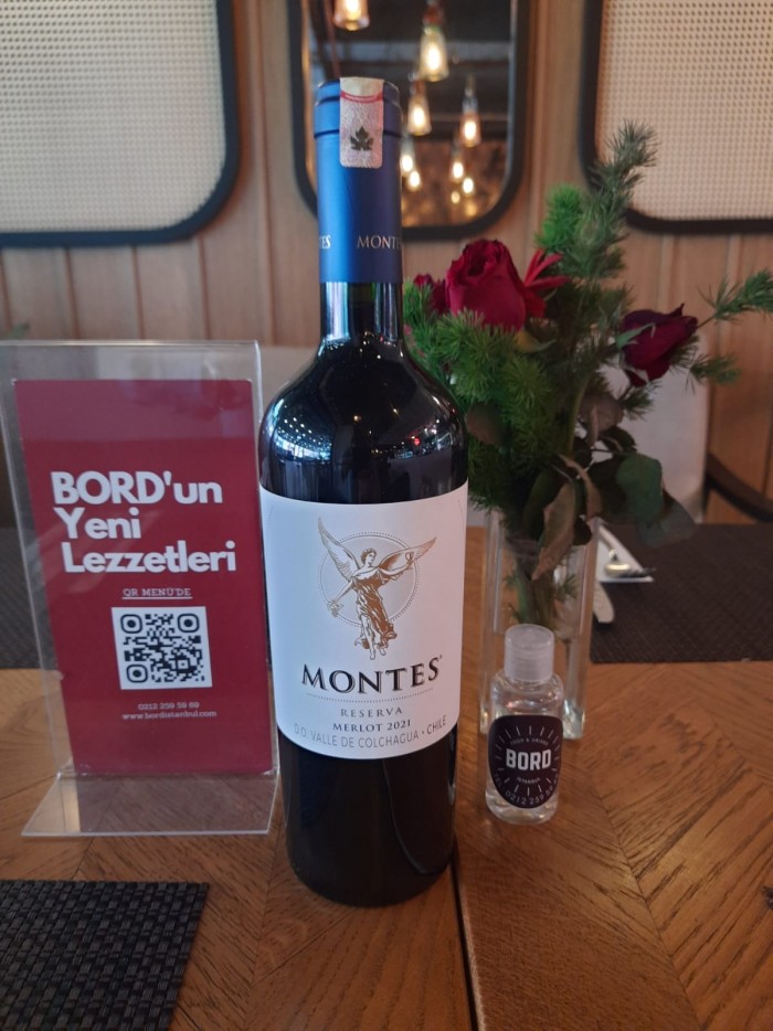 MONTES MERLOT