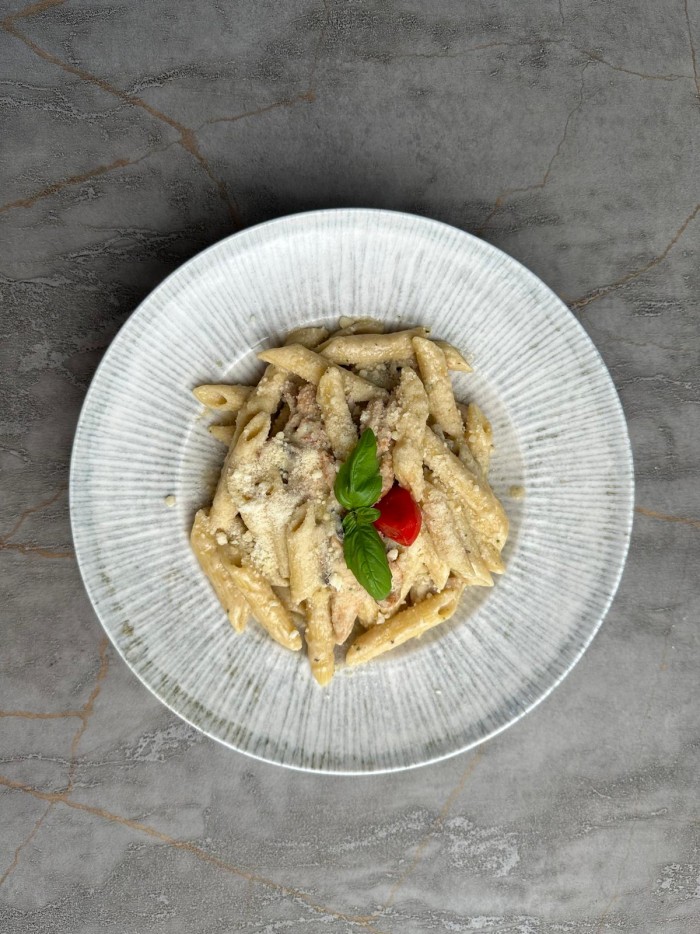 CHICKEN MUSHROOM PENNE