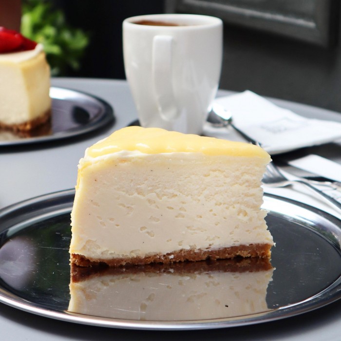 • Lemon Cheesecake
